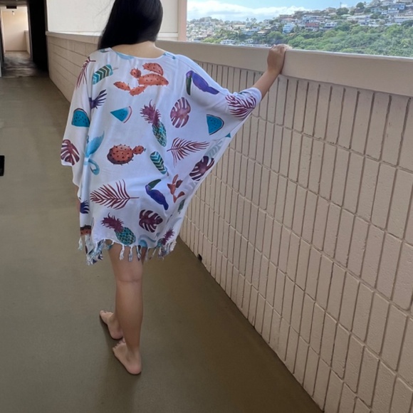 Beach Cover up, Natural Pattern Poncho With Fringe , Swimming Cover Up - Picture 6 of 11